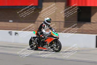media/Aug-27-2022-Fastrack Riders (Sat) [[c588535105]]/Level 2/Session 1 Start Finish/